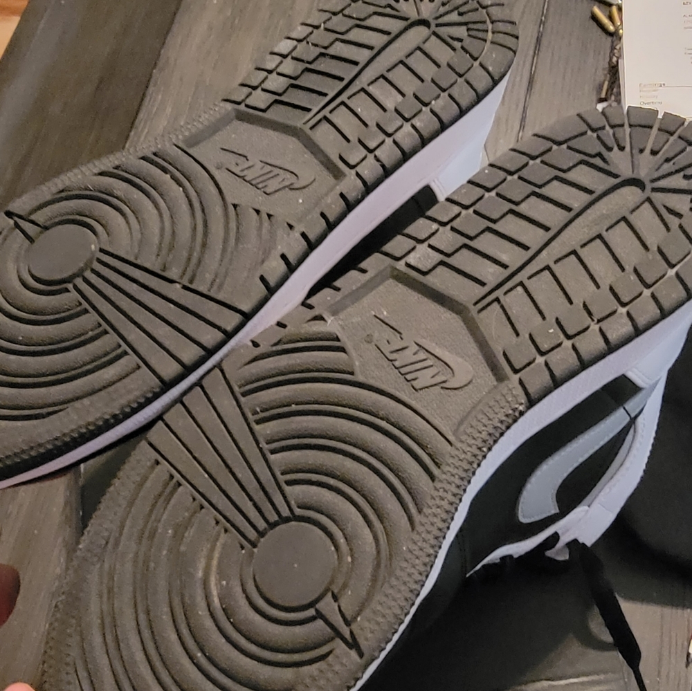 Jordan 1 mid - Picture 3 of 7